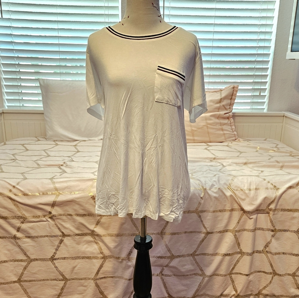 Bow Back Top